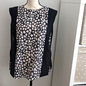 black and cream patterned sleeveless top sz m-l